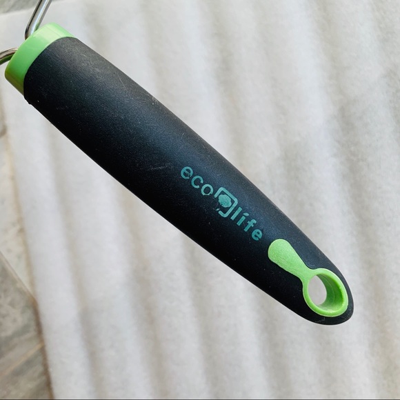 2-in-1 Cheese Zest Fine Grinder Comfort Rubber Handle - Picture 2 of 7